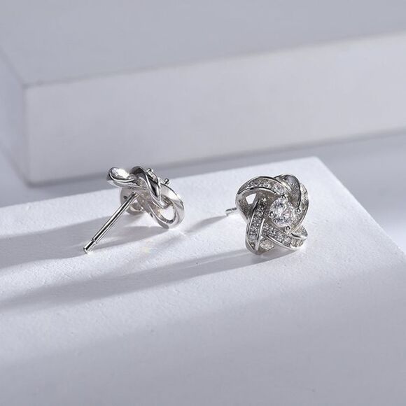 NEW 925 Sterling Silver Elegant Silver Knot Earrings - Picture 3 of 13